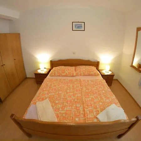 Marijana Affittacamere 3*